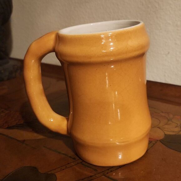 Vintage Daga Hyatt Regency Maui Mug 16oz. - Picture 3 of 5
